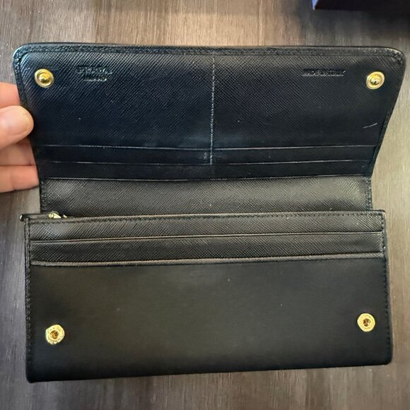 Prada Black Nylon & Saffiano wallet - includes box and card - Picture 15 of 16